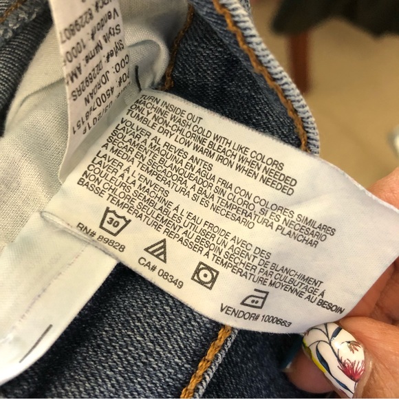 GLORIA VANDERBILT Amanda Straight Leg Blue Denim 5-pocket Jeans Sz Missy 8 Short - Picture 12 of 12